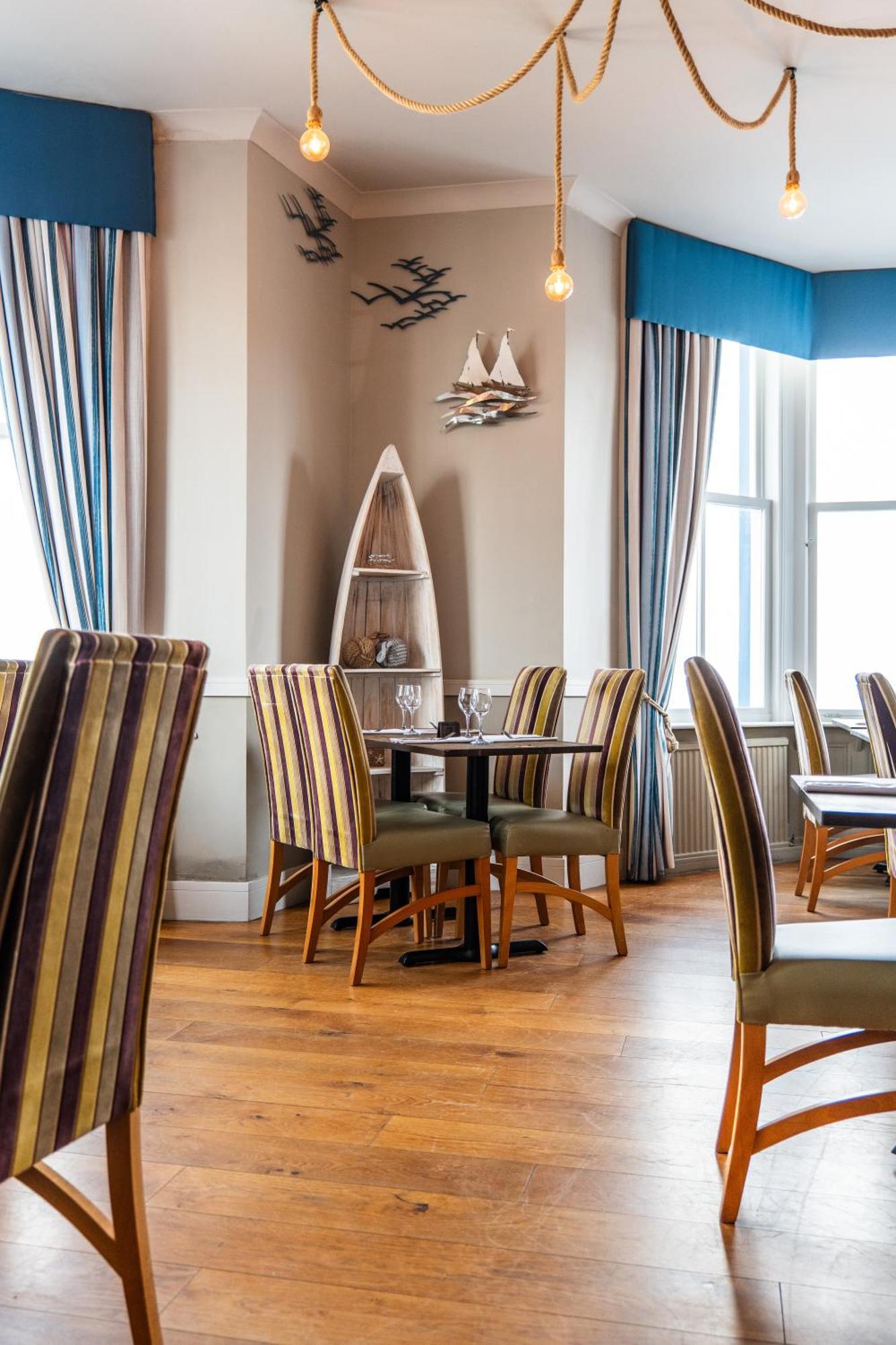 Delmont Hotel Scarborough Dış mekan fotoğraf