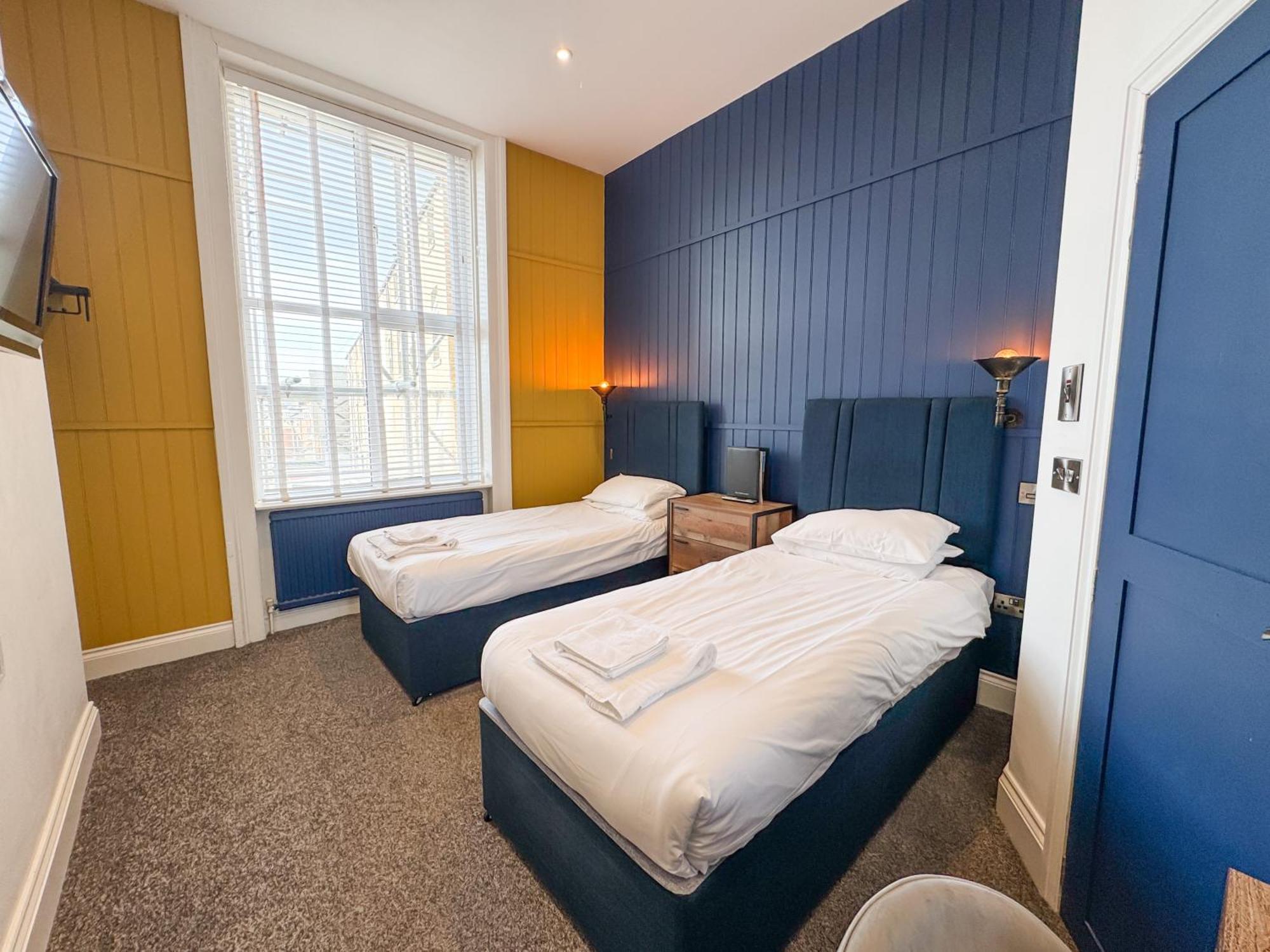 Delmont Hotel Scarborough Dış mekan fotoğraf